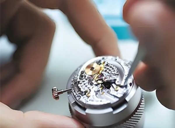 郑州劳力士有水雾了